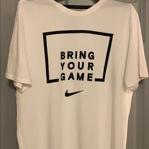 Nike tee